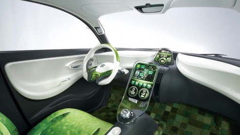 Suzuki voelt zich wel thuis op de Tokyo Motor Show van december aanstaande en presenteert daar een compact autootje met een laag gewicht, aerodynamisch design en CO2-uitstoot van 70 gram. De naam van 