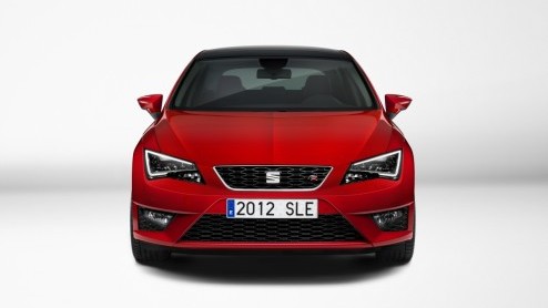 Na een onbedoelde sneak preview in de fabriek is de nieuwe Seat Leon nu helemaal officieel. De derde generatie is compleet nieuw en daardoor verrassend op het gebied van brandstofefficintie en luxe.