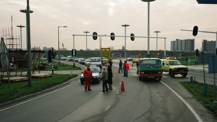 AutoVandaag viert in samenwerking met Athlon 100 jaar mobiliteit. In dit artikel staat de rotonde en het verkeersplein centraal, want die houden ons rijdend!