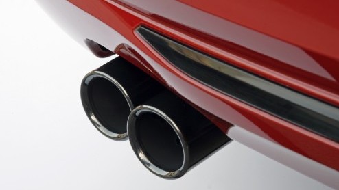 De nieuwe BMW 3 Serie belooft een goed nieuws show te worden dankzij innovatieve moderne snufjes, nog zuiniger motoren en meer interieurruimte. Grote vraag is nu hoe de F30-generatie zich op de weg