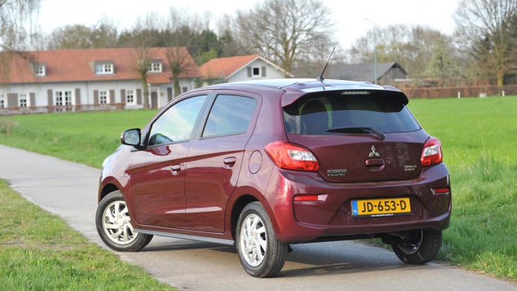 Mitsubishi is 100 jaar oud en lanceert en verjaardagseditie van de Space Star.