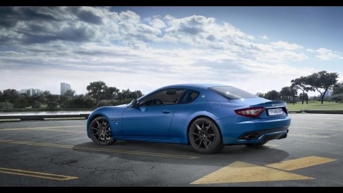 En van de pareltjes van Maserati, de GranTurismo Sport, is gerestyled. Uiteraard mag daarbij een boost van de prestaties niet ontbreken. Volgende maand is ie in Geneve te bewonderen.