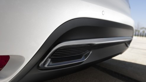 De nieuwe Citron DS4 is volgens zijn makers allerminst doorsnee, bedoeld voor degene die eens wat anders wilt rijden en stiekem de gewone Citron-modellen te braaf vindt. Hoe maakt deze rebelse Frans