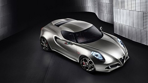 Alfa heeft haar toekomstplannen op tafel gelegd. De Italianen kondigen aan vanaf 2013 een modeloffensief te starten, onder meer met de 4C, de Giulia en een nieuw vlaggenschip.