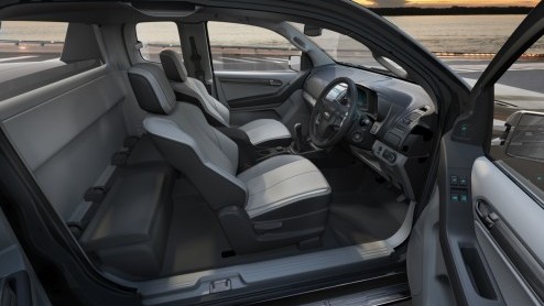 Tussen het offensief nieuwe Chevrolet-modellen vinden we een vreemde (lees: stoere) eend in de bijt. Het is de Chevrolet Colorado show truck, een robuuste voorbode voor het productiemodel die nog dit 
