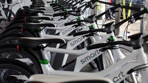 Vorige week zag het in Antwerpen zwart van de smarts. De Vlaamse havenstad was tijdelijk het epicentrum van het grootste smart-feest ter wereld: smart times. Bijna 1600 fans uit meer dan 25 verschille