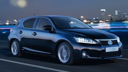 Lexus komt met een nieuwe uitvoering van de CT 200h. De Business Style biedt volop extras tegen een zeer scherp tarief. Het voordeel bedraagt ruim 3.900 euro.