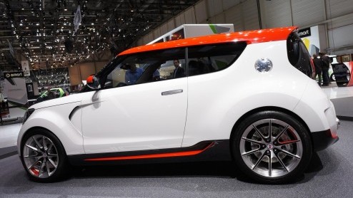 Tussen de honderden gepresenteerde auto's op de Autosalon van Genve 2012 zitten heel wat sportieve n/of vreemde snuiters. Bekijk hier de fotogalerij en geniet. Of oordeel zelf.