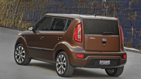 Dit najaar arriveert de vernieuwde Kia Soul in ons land. Hoewel de onthulling in Amerika nog voor deze week gepland staat zijn de officile beelden van het Koreaanse staaltje out-of-the-box al uitgele