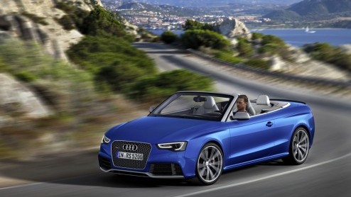 Om het 30-jarig bestaan luister bij te zetten lanceert Quattro GmbH, zeg maar de specials-afdeling van Audi, volgend jaar vier nieuwe modellen. Met de eerste daarvan, de RS 5 Cabriolet, maakten we a