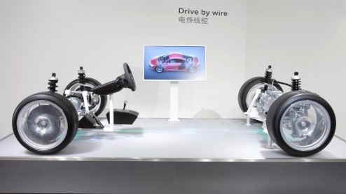 Audis voorsprong door techniek heeft ook betrekking op veiligheid. Dit heeft rijassistentiesystemen opgeleverd, die naast het zorgen voor rust en comfort tijdens het rijden, ook de veiligheid vergrot