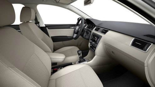 Het was een publiek geheim en nu officieel: de nieuwe Seat Toledo komt er aan. Net als de eerste generaties is de Spanjaard weer een sedan met een vijfde deur. Het duurt tot medio 2013 voordat hij bij