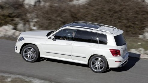 Aftellen naar de vernieuwde GLK hoeft niet meer. Mercedes heeft vandaag alle wetenswaardigheden over het model wereldkundig gemaakt. Kern van de zaak? Minder emissies, meer veiligheid en extra comfort
