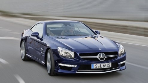 En ja hoor; de nieuwe Mercedes-Benz SL komt er ook weer als 65 AMG. Het absolute topmodel met V12 levert 630 pk en 1000 Nm, een ware aanslag voor het asfalt! Met dank aan de nieuwe transmissie en alge