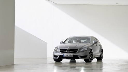 Het is bijna traditie van de Duitsers om koud na de onthulling van een nieuwe Benz ook de AMG-versie te presenteren. In het geval van de nieuwe CLS Shooting Brake is dat wederom het geval. Zie hier du