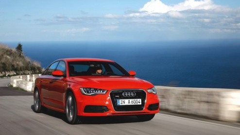 Wifi in de auto, volledige led-verlichting rondom, navigeren met Google Earth, night vision, de mogelijkheden zijn eindeloos in Audis nieuwe A6. Een regelrechte topklasse limousine die ook nog eens u