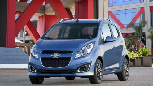 Met de Spark EV liet Chevrolet al zien een facelift voor het model in gedachten te hebben. Die verjongingskuur is in Amerika nu een feit, althans voor de benzineversie.