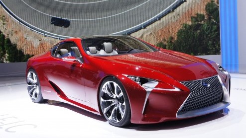 Tussen de honderden gepresenteerde auto's op de Autosalon van Genve 2012 zitten heel wat sportieve n/of vreemde snuiters. Bekijk hier de fotogalerij en geniet. Of oordeel zelf.