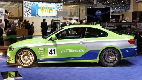 Tussen de honderden gepresenteerde auto's op de Autosalon van Genve 2012 zitten heel wat sportieve n/of vreemde snuiters. Bekijk hier de fotogalerij en geniet. Of oordeel zelf.