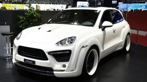 Tussen de honderden gepresenteerde auto's op de Autosalon van Genve 2012 zitten heel wat sportieve n/of vreemde snuiters. Bekijk hier de fotogalerij en geniet. Of oordeel zelf.