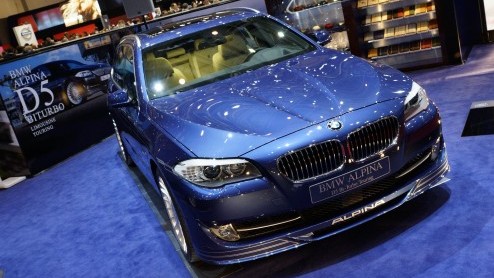 Tussen de honderden gepresenteerde auto's op de Autosalon van Genve 2012 zitten heel wat sportieve n/of vreemde snuiters. Bekijk hier de fotogalerij en geniet. Of oordeel zelf.