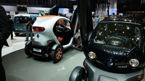 Ook dit jaar is de Autosalon van Genve weer de moeite waard, met vele primeurs, bijzondere concept cars, veel show en dat allemaal onder een relatief compact dak. Welke belangrijkste nieuwkomers zijn