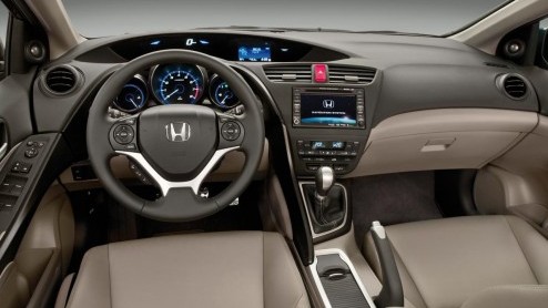 Honda heeft de nieuwe Civic onthuld; stiller, ruimer en zuiniger dan ooit. Begin 2012 komt hij (alleen als vijfdeurs) op de markt. Een nieuwe kleinere diesel volgt eind 2012.