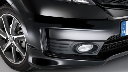 Binnenkort voegt Honda de Jazz Si toe aan het leveringsprogramma. Het merk noemt deze nieuwe uitvoering de sportiefste Jazz ooit. We verklappen alvast dat die status vooral aan het in- en exterieur ka