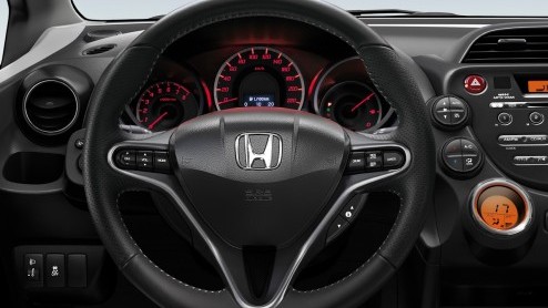 Binnenkort voegt Honda de Jazz Si toe aan het leveringsprogramma. Het merk noemt deze nieuwe uitvoering de sportiefste Jazz ooit. We verklappen alvast dat die status vooral aan het in- en exterieur ka
