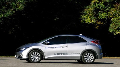 Honda's 1.6 liter dieselmotor die dit jaar voor de nieuwe Civic gepland staat blijkt lekker zuinig. De Japanners weten nu precies wat de i-DTEC zal uitstoten: 95 gram. Valt de Japanner daardoor in de 