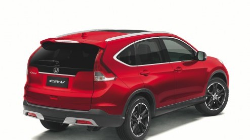 Honda levert voor de nieuwe CR-V allerlei accessoires die de kersverse SUV nog sportiever over stoerder de weg op stuurt. De importeur heeft verschillende pakketten samengesteld om gemakkelijk een keu
