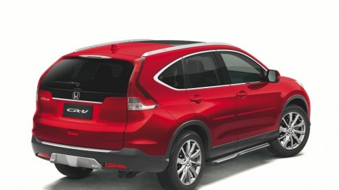 Honda levert voor de nieuwe CR-V allerlei accessoires die de kersverse SUV nog sportiever over stoerder de weg op stuurt. De importeur heeft verschillende pakketten samengesteld om gemakkelijk een keu