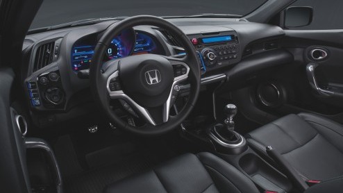 Tegelijkertijd met de introductie van de zuinige diesel voor de Civic liet Honda ons ook kennismaken met de vernieuwde CR-Z. De kleine sportcoup met hybride-aandrijving kreeg een nieuw neusje en  no