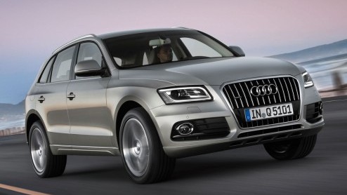 Audi begint het nieuwe jaar met een serieuze uitbreiding van het leveringsprogramma van de Q5. Bovendien heeft de fabrikant de orderboeken geopend van het absoluut topmodel, de SQ5 TDI, waaraan we vor