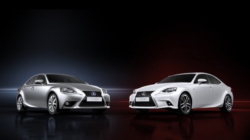 Lexus gaat de nieuwe IS-serie in ons land in eerste instantie als IS 300h aanbieden. De auto is zojuist in Detroit onthuld. Beelden van de F Sport Line waren al bekend, het silhouet van de gewone IS