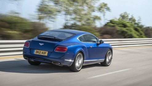 Gefortuneerden opgelet; de Bentley Continental GT Speed komt in oktober naar ons land. De vierwielaangedreven en tevens snelste Bentey ooit staat dan in de showroom met een prijskaart van 293 mille op