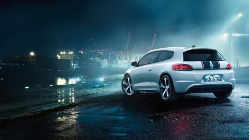 In Leipzig laat Volkswagen zich weer van de sportieve kant zien. Op de autotentoonstelling aldaar is zowel de (Passat) CC R-Line als de Scirocco GTS met 210 pk present. Beide autos verschijnen eind d