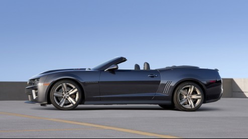 Chevrolet gaat de Los Angeles Auto Show op stelten zetten met n van de meest krachtige cabriolets ooit - de Camaro ZL1 Convertible. Lekker!
