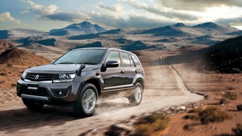 Suzuki heeft een facelift van de Grand Vitara op de agenda staan. Dat blijkt uit de eerste beelden die op het internet zijn beland. Die tonen weliswaar de vernieuwde Japanse versie, maar kijk niet vre