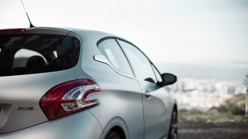 Terwijl vandaag de Autoshow in Detroit de deuren opent maakt Peugeot bekend dat hun nieuwe 208 komend voorjaar debuteert in Genve. Het nieuwe succesnummer in spe wordt in Nederland leverbaar vanaf 12