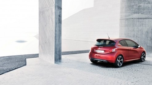 Op de Autosalon in Genve van volgende maand onthult Peugeot de 208 GTi Concept. De betekenis van GTi behoeft uiteraard geen uitleg en met 200 pk onder de kap is de Franse hot hatch na de 205 GTi veel