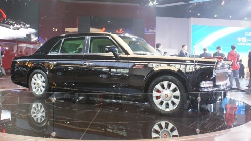 De Autoshow in Peking is natuurlijk niet alleen een autofeestje voor vele Europese merken, maar ook voor de Chinezen zelf. Tussen de vele primeurs van Duitse en Japanse merken zien we ook vele Chinese