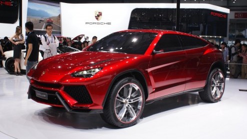 De Autoshow in Peking is natuurlijk niet alleen een autofeestje voor vele Europese merken, maar ook voor de Chinezen zelf. Tussen de vele primeurs van Duitse en Japanse merken zien we ook vele Chinese