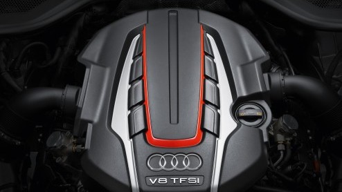 Audi heeft vanaf vandaag de definitieve prijzen van de S6, S7 en S8 rond. Het snelle trio is er vanaf respectievelijk 100.520 euro, 109.990 en 150.100 euro. In juli worden de eerste exemplaren uitgele