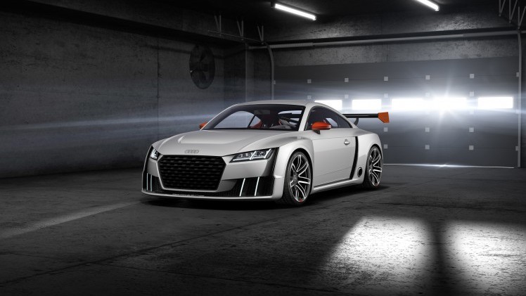 Elektrische turbo, 48V en koolstofvezel voor Audi TT clubsport turbo technology concept car met 2.5 TFSI 600 pk op Wrthersee feestje in Oostenrijk.