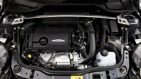 Mini neemt voor de introductie van de extra pittige MINI John Cooper Works GP ruim de tijd. Voorafgaand aan zijn officile debuut in Parijs mogen we alvast meer foto's bekijken en de specificaties lez