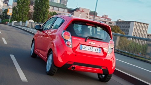 Afgelopen jaar introduceerde Chevrolet met de Spark 1.0 LS Bifuel de allereerste belastingvrije telg in de familie. Het merk wakkert het succes van de stadsauto met LPG-installatie verder aan door d