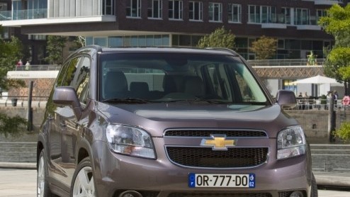 Het heeft even geduurd, maar Chevrolet heeft weer een echte MPV in het gamma. Of toch niet, want wat is de nieuwe Orlando nou eigenlijk? Een ruimtelijke gezinsauto met lef, of een gevalletje grootspra