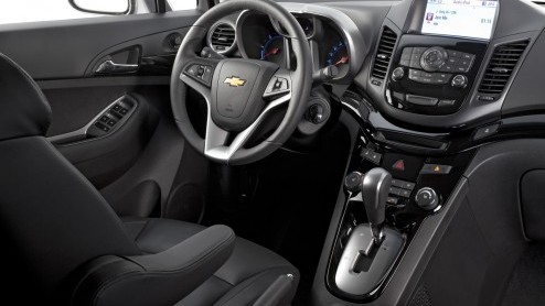 Het heeft even geduurd, maar Chevrolet heeft weer een echte MPV in het gamma. Of toch niet, want wat is de nieuwe Orlando nou eigenlijk? Een ruimtelijke gezinsauto met lef, of een gevalletje grootspra