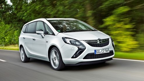 Opel presenteert de Corsa, Meriva, Astra en Zafira Tourer Business Edition. Bij elk model staat extra uitrusting  met onder meer navigatie en bluetooth  centraal. Alle versies komen in aanmerking vo